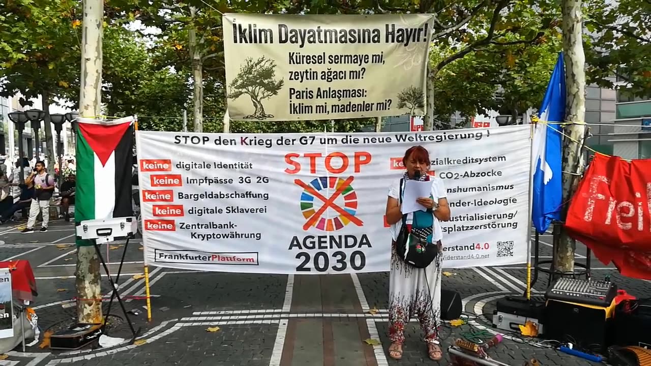 Kundgebung für Bargelderhalt und gegen digitale Rentneridentiät