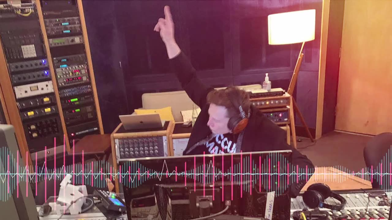 Elon Musk dropped an EDM track "Don't Doubt ur Vibe" in 2020.