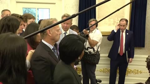 Trump Halts All Trade Talks with Canada – Trade War Escalates!