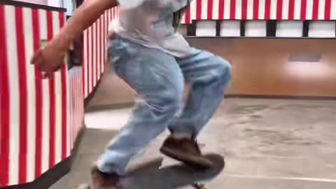 💥😬 The Gnarliest Frontside Ollie Ever! Wait For It... | SkateNation