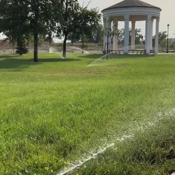 Russian Occupied City Begs for Water is Compared to Ukrainian City 50km Away