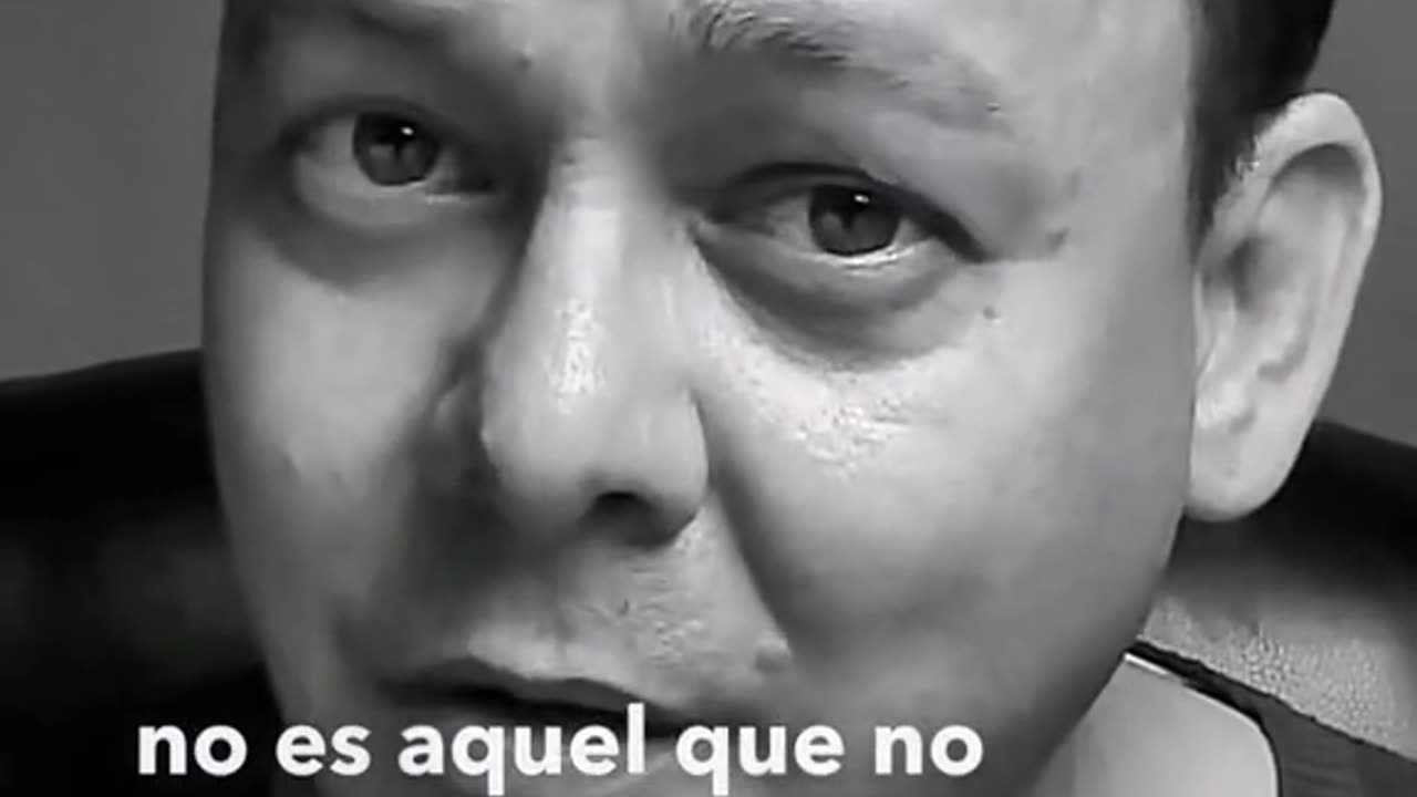 El coraje no es la ausencia de miedo, es avanzar con él.