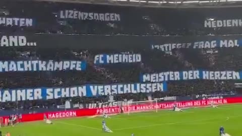 Schalke hosts Hertha in front of 62,270 spectators