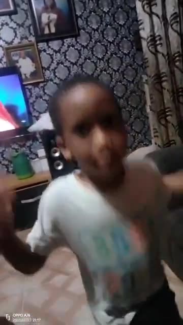 OBI GOES TO ELEMENTARY SCHOOL A-Z