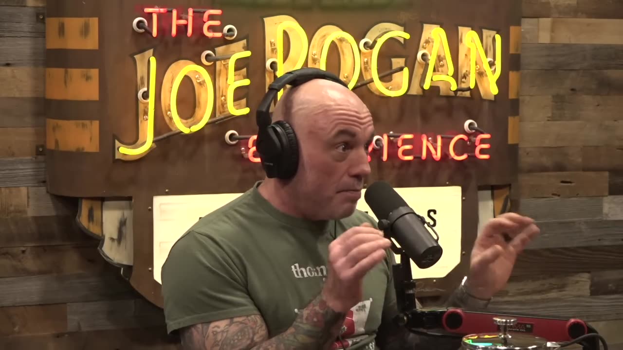 Joe Rogan Experience #2297 - Francis Foster & Konstantin Kisin