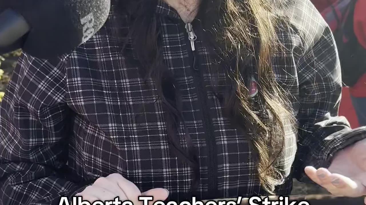 Juno News’ Alexa Posa caught up with some of the protesting teachers at the Alberta Legislature