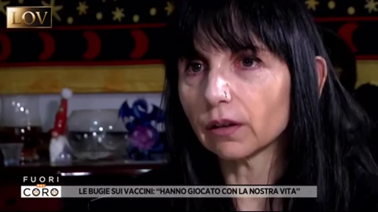 Le bugie sui vaccini: "hanno giocato con la nostra vita".