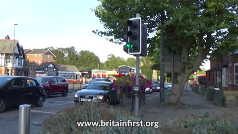 🇬🇧 BRITAIN FIRST TAKES PART IN 'OPERATION RAISE THE COLOURS' IN SALFORD