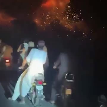 India attacks multiple cities in Pakistan #seguridadnacional