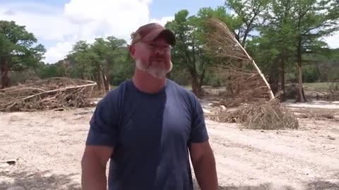 After Texas Flood, 2 Brothers Search for Their Missing Parents