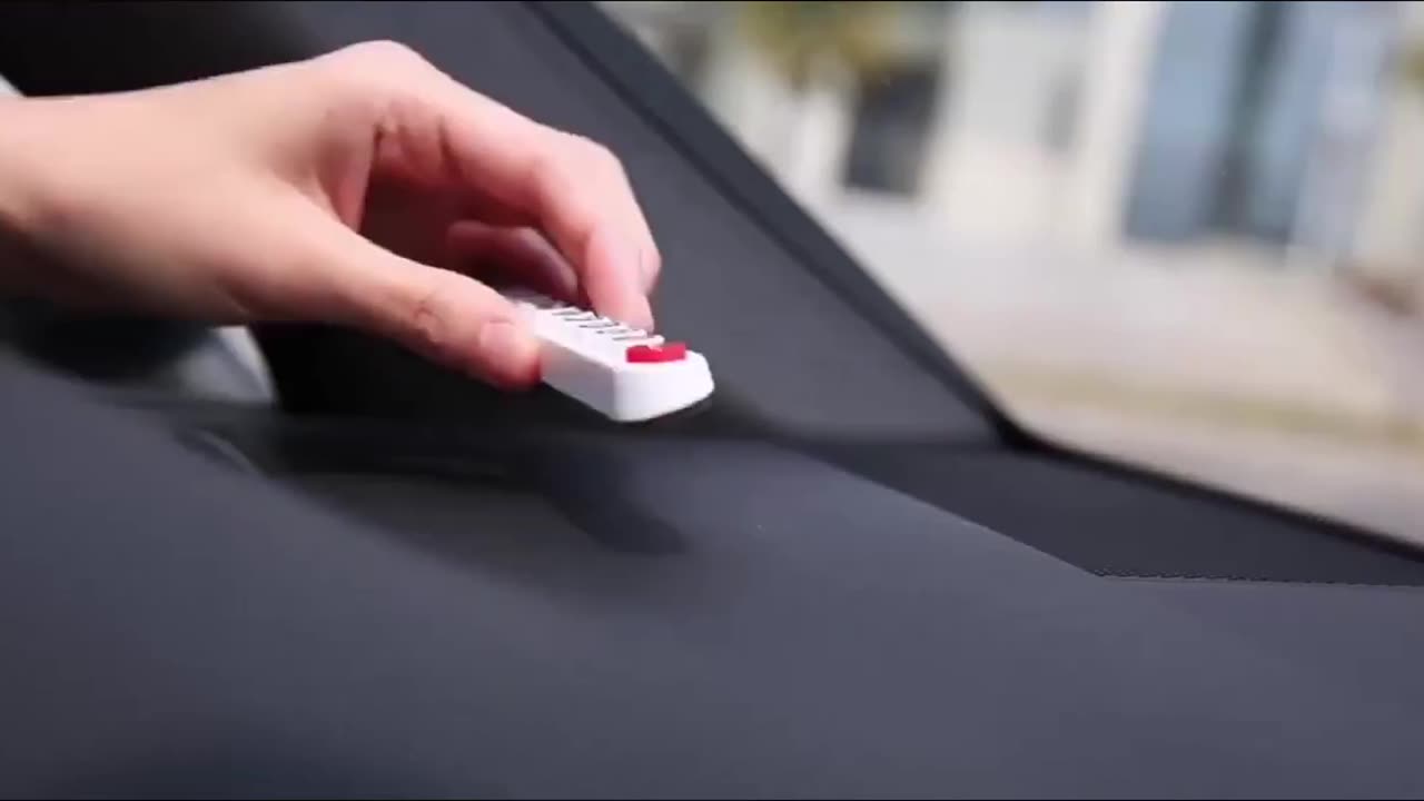 Leave Your Phone Number in Car When Necessary