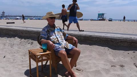 The Beach Captain in Time-Lapse. Huntington Beach, California. TL 050