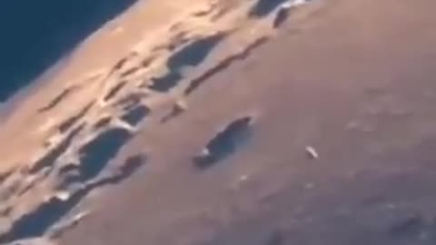 Je commence à penser qu'on ne nous dit pas tout sur la Lune…🤔