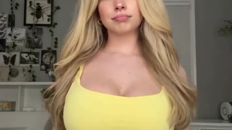 Kira Pregiato Biography, Age, Plus-Size Model, Instagram Star & Social Media Influencer #NUDE #NAKED