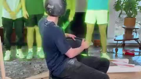 Extreme helmet game