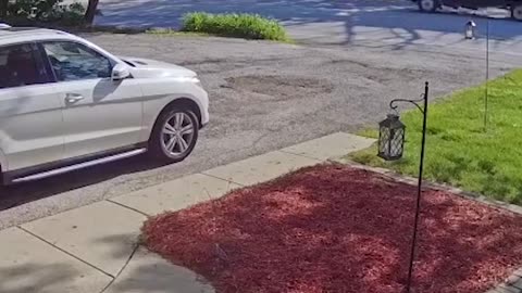 TRUCK EXPLOISON