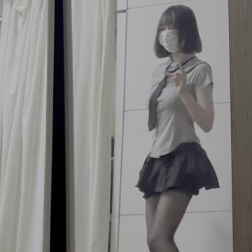 Korean girl sexy dancing in livestreaming 🩰