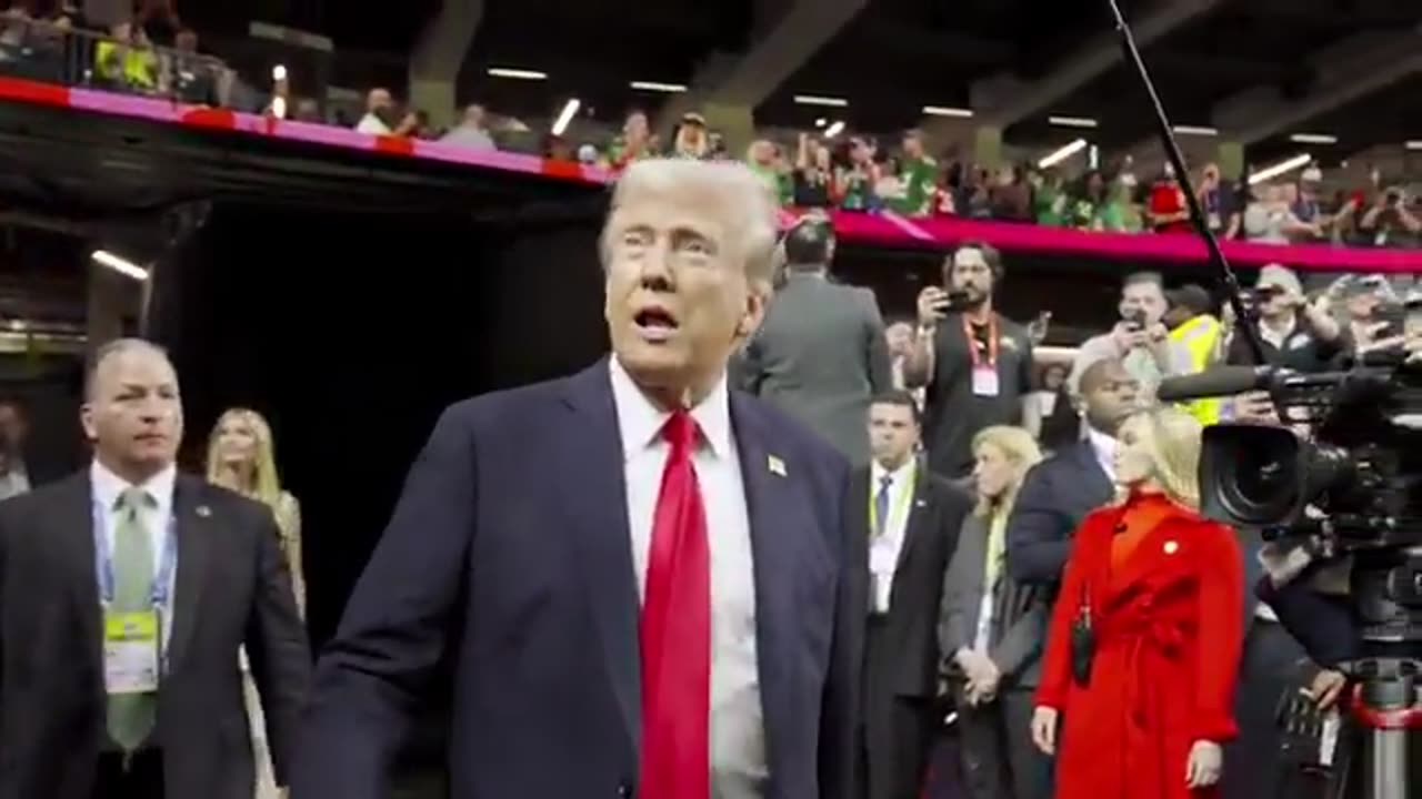 JScott Memes - Never give in! - W @TrumpsMustache and @Shovelmouth365