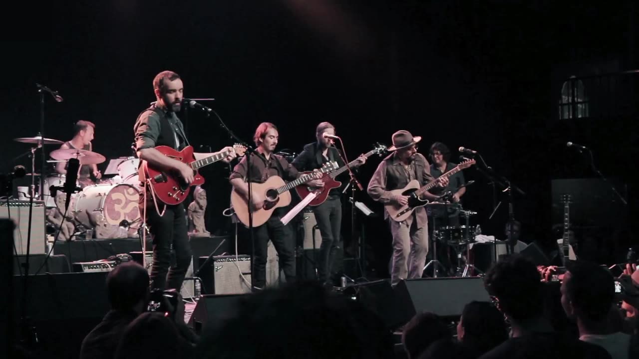 Ballad of Sir Frankie Crisp (Let It Roll) [George H. cover] - Jonathan Bates & Dhani Harrison (live)