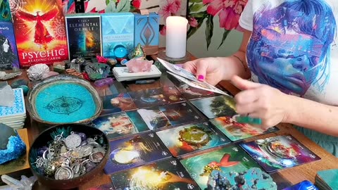 LEO - "2025 - WHAT TO EXPECT!!" YEARLY READING 2025