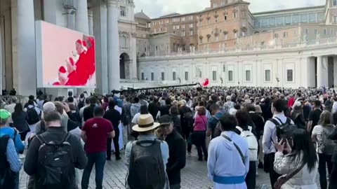 Black smoke rises as conclave begins in Vatican City | CTV National News at 5:30 for May 6, 2025