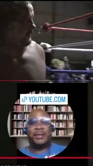 Wrestling Match Starts: Referee, Crowd & Action! 🔥