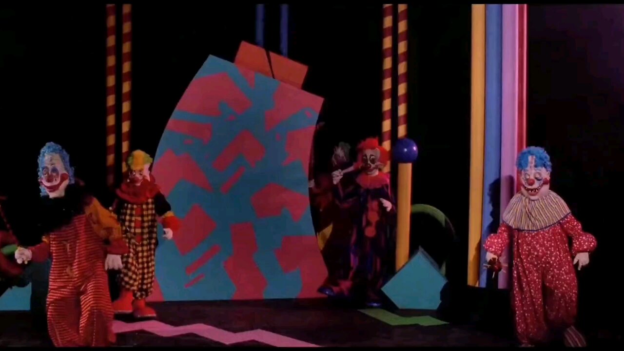 KKFOS: But only when crinkles is on screen