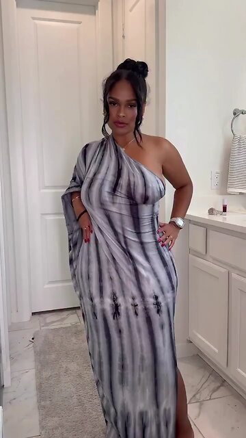 MISS LADY LOVELY 🌹 AND THICK 😘