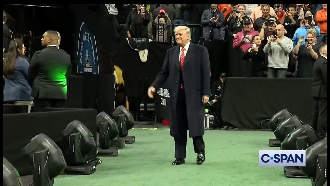 Crowd Goes Wild For Trump At NCAA Wrestling Championship
