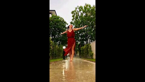 Rhythmic dance