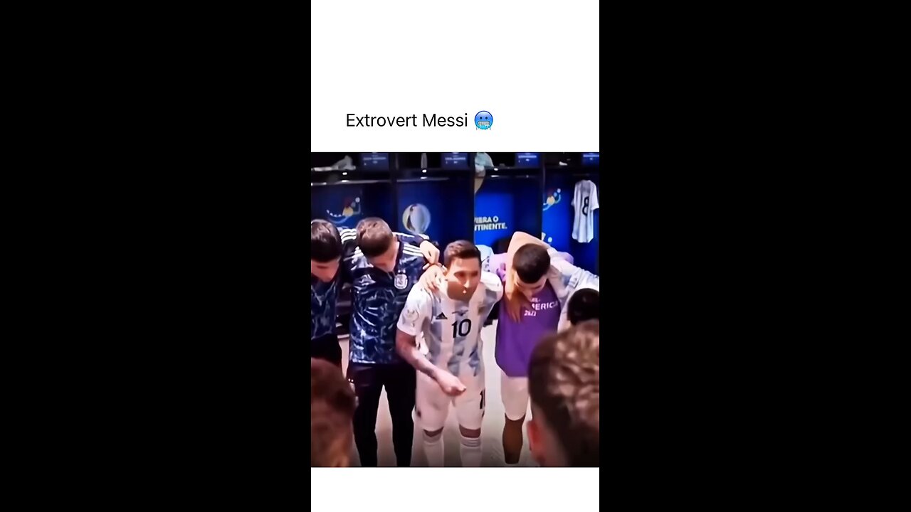 Extrovert Messi 🥶