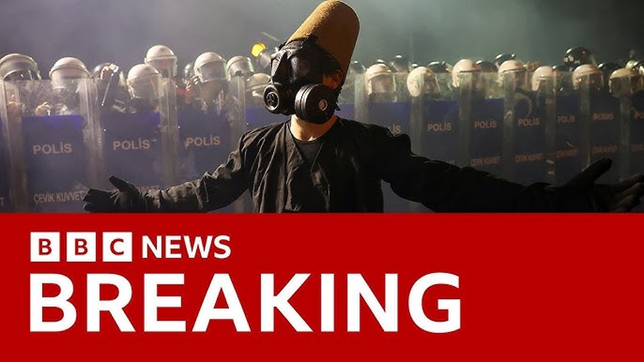 Mass Arrests in Turkey as Protests Erupt Over Opposition Leader’s Jailing