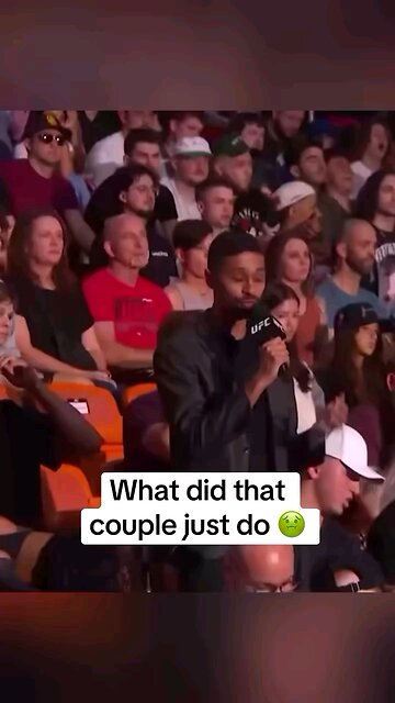 nasty couple to the left😶‍🌫️🤮