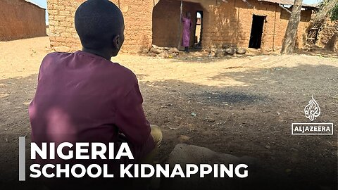 Nigeria school kidnapping: Gunmen abduct more than 300 students & teachers