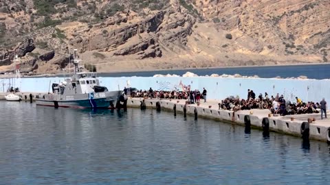 Greece rescues hundreds of migrants off Gavdos and Crete islands