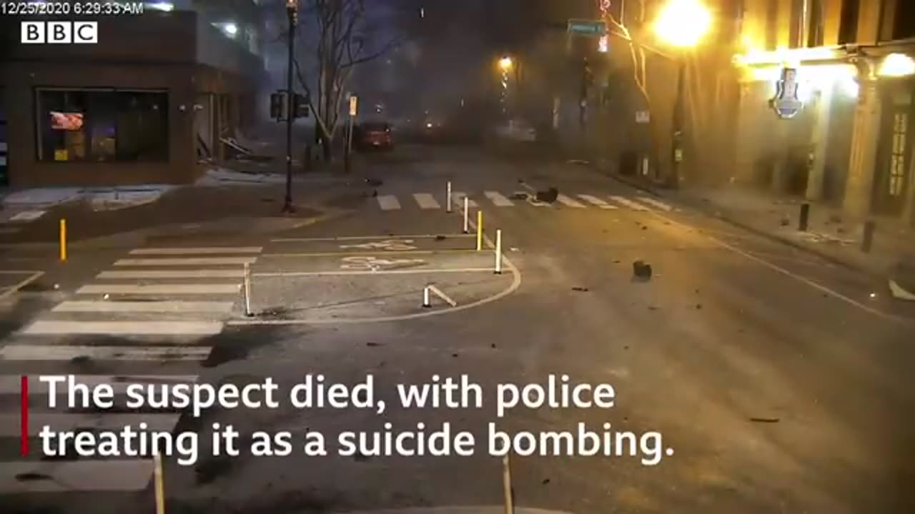 Nashville explosion_ CCTV captures moment of blast - BBC News