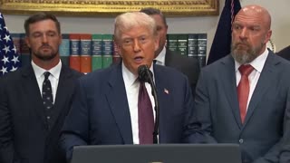 Nick Sortor - 🚨 HOLY CRAP! President Trump just BODIED a fake news reporter at the ...