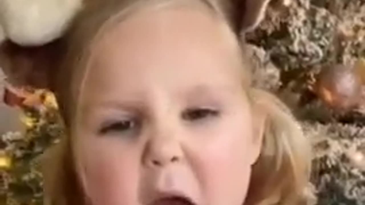 😂🎅 Santa Claus FAILS Big Time! | FunFM