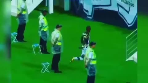 Funny Soccer Football Vines Goals Skills Fails (19)