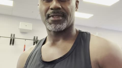 Db Reverse lunge w/ plyo explosion!!