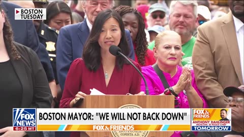 Charlie Kirk sounds off on Boston mayor's defiance of Trump immigration crackdown