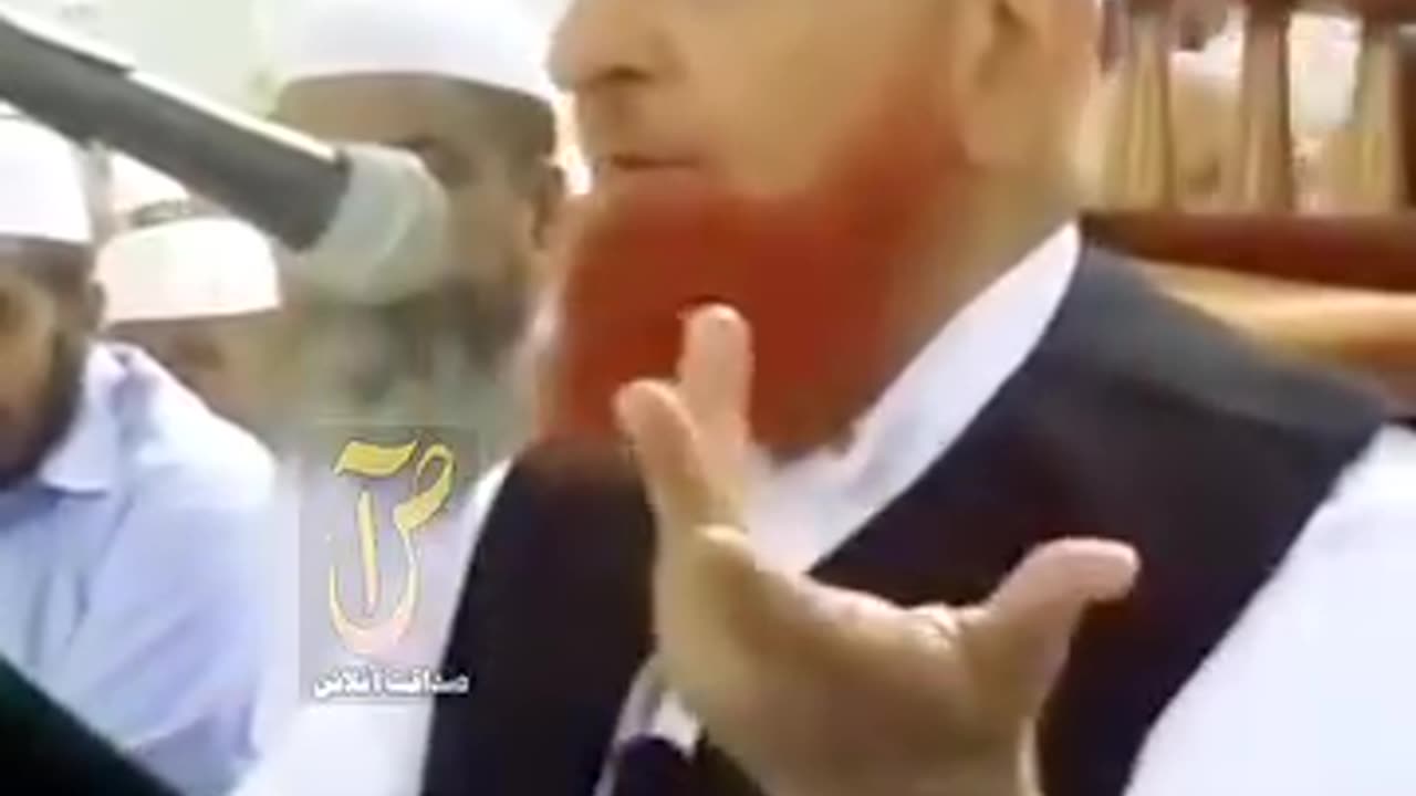 اگر کوئی کافر یہ کہتا ہے کہ مسلمان بھی پتھڑ کی پوجا کرتا ہے