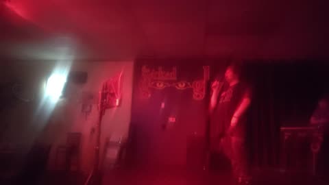 AUTISTIC MAN KILLS GOD SAVE THE QUEEN (UK NATIONAL ANTHEM)- LIVE COVER