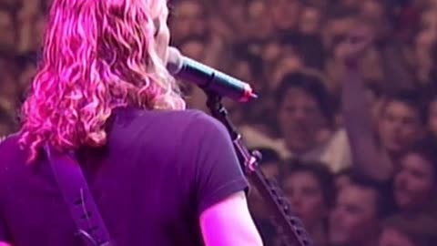 Never Again - Nickelback (live)