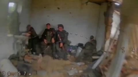 🛸💥 Ukraine Russia War | Ukrainian Drone Takes Out Russian Invaders Through Window | RCF