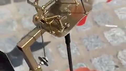 Rocker wind vane