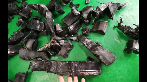 Twin-Shaft Shredder for 40mm Thick Plastic!