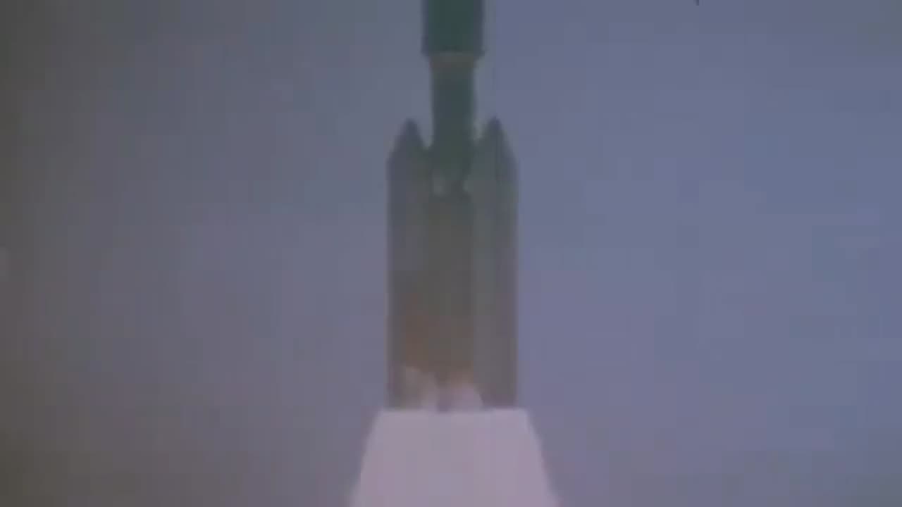 1978 - James Burke made this perfectly timed shot on television about NASA rockets