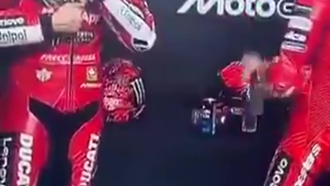 一流レーサーたちはエナジードリンク等飲まない