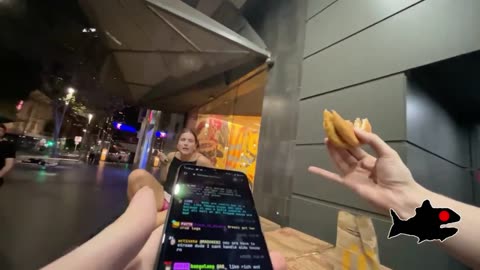 slack_au throws a burger... in self-defense | Stream Stars 2 / FTL Streaming